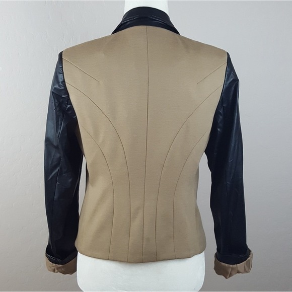 WD NY Women's Tan Faux Leather Sleeve Blazer Jacket Size S NEW - Picture 5 of 7